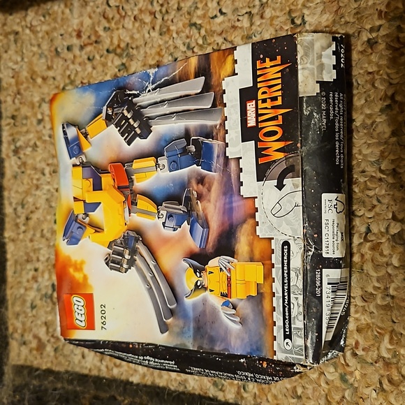 Marvel Lego Wolverine Mech Armor Not Open See Description - Picture 3 of 8